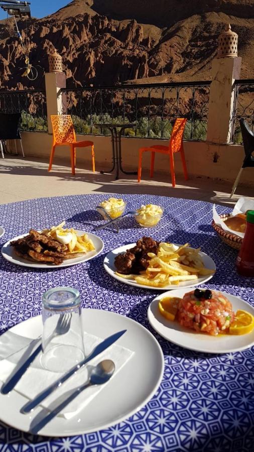 Auberge Restaurant Zahra Boumalne Eksteriør billede